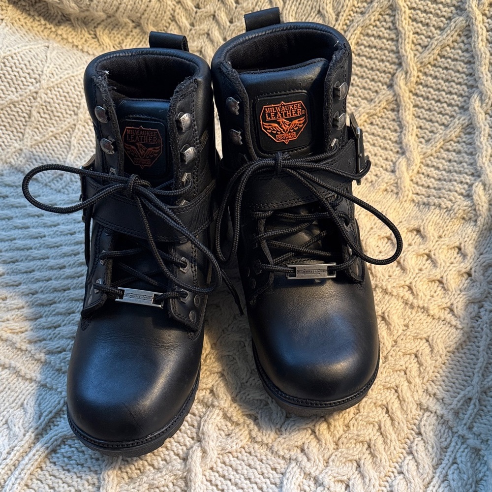 Harley-Davidson style, Milwaukee Leather women’s boot